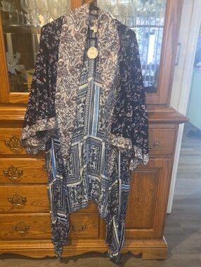 ODDY Navy and Cream Patterned Kimono Cardigan